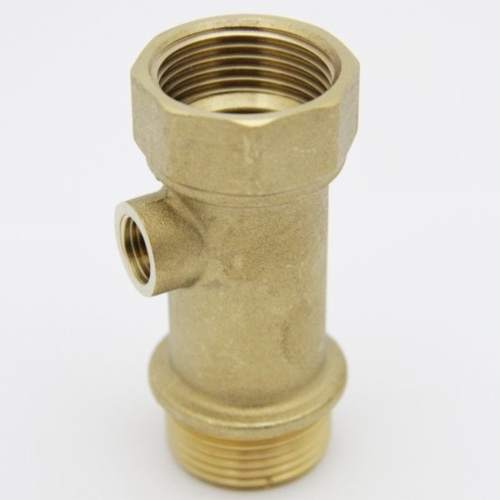 Штуцер 3-х вводной 1"x1"x1/4" AQUARIO 6393 Штуцер 3-х вводной 1"x1"x1/4" AQUARIO 6393