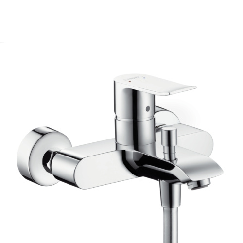 Смеситель для ванны Hansgrohe Metris 31480000 хром, настенный Смеситель для ванны Hansgrohe Metris 31480000 хром, настенный