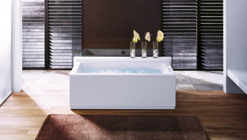 Акриловая ванна Riho 1900x900x490 PLANE-190-90-49