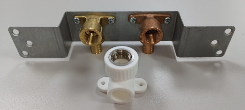 Планка монтажная КТ-14 на 75 мм для двух водорозеток Планка монтажная КТ-14 на 75 мм для двух водорозеток