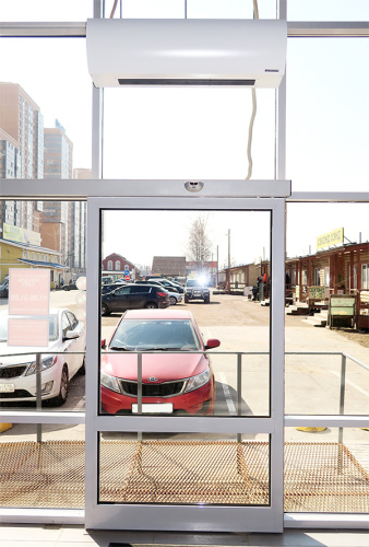 Воздушно-тепловая завеса КЭВ-18П4032Е Тепломаш Воздушно-тепловая завеса КЭВ-18П4032Е Тепломаш