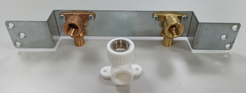 Планка монтажная КТ-15 на 150 мм для двух водорозеток Планка монтажная КТ-15 на 150 мм для двух водорозеток