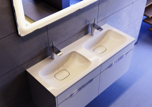 Тумба с умывальником AQWELLA Malaga 120 Белый Mal.01.12 Тумба с умывальником AQWELLA Malaga 120 Белый Mal.01.12