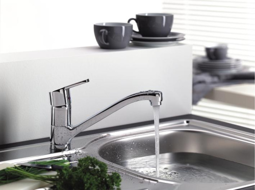 Смеситель для кухни Kludi Logo Neo 379130575 хром, низкий Смеситель для кухни Kludi Logo Neo 379130575 хром, низкий